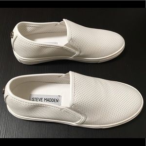 Steve Madden White Slip on Sneakers NEW